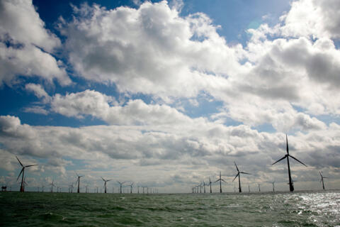 Offshore-Windräder im Meer